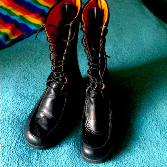 Mags Shoes - Black leather boots